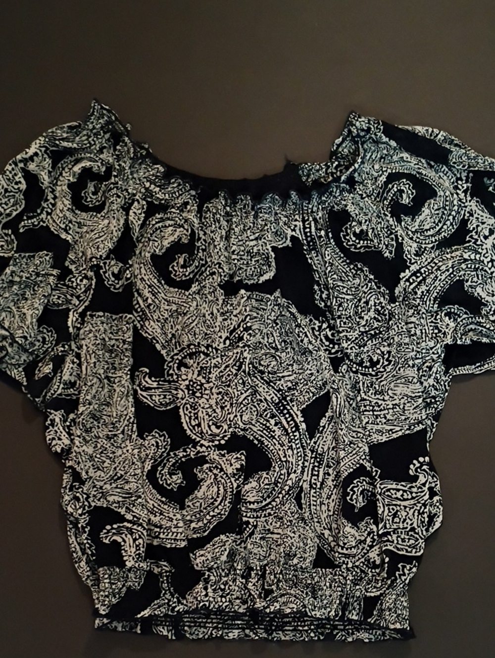 Van Heusen Black and White Paisley Short Sleeve Top Loose Fit Comfy